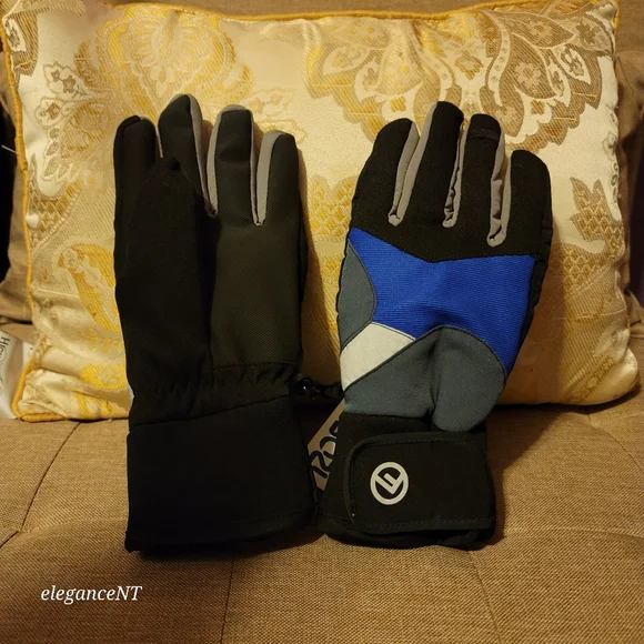 Insulated Kids / Youth Winter Black/Blue/Gray Gloves L/XL NWT - Picture 2 of 6